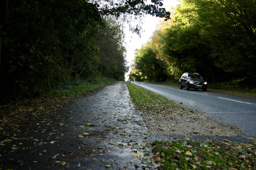 Harlow Moor Road, shared use path