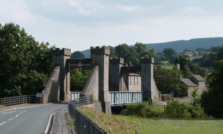 Middleham bridge