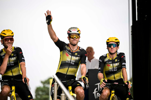 Van Aert on Stage 21 TDF 2025