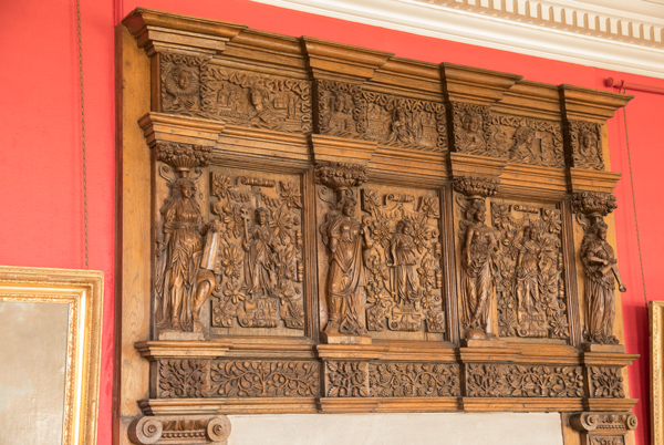 Wood carving, Dining Room