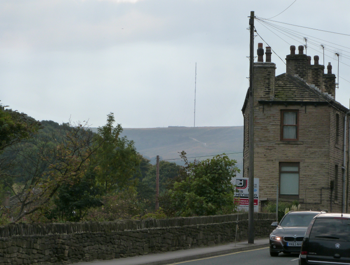 Holme Moss from Holmfirth Holme Moss from Holmfirth