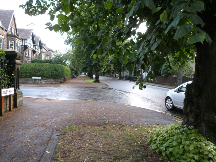 Otley Road junction with Park Avenue