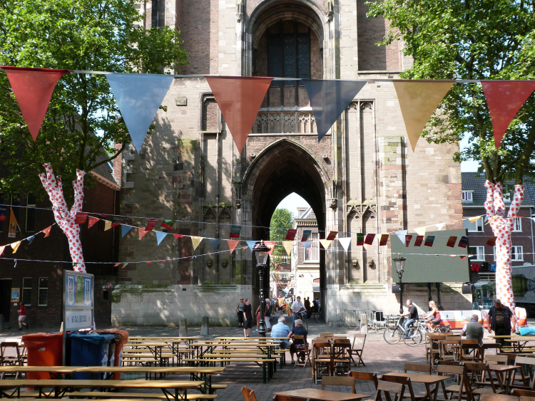 Polka dot trees, Utrecht