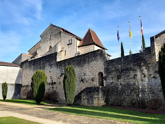 Ramparts of Roquefort